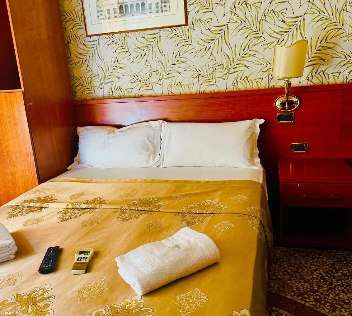 Rome Central Station Guest House